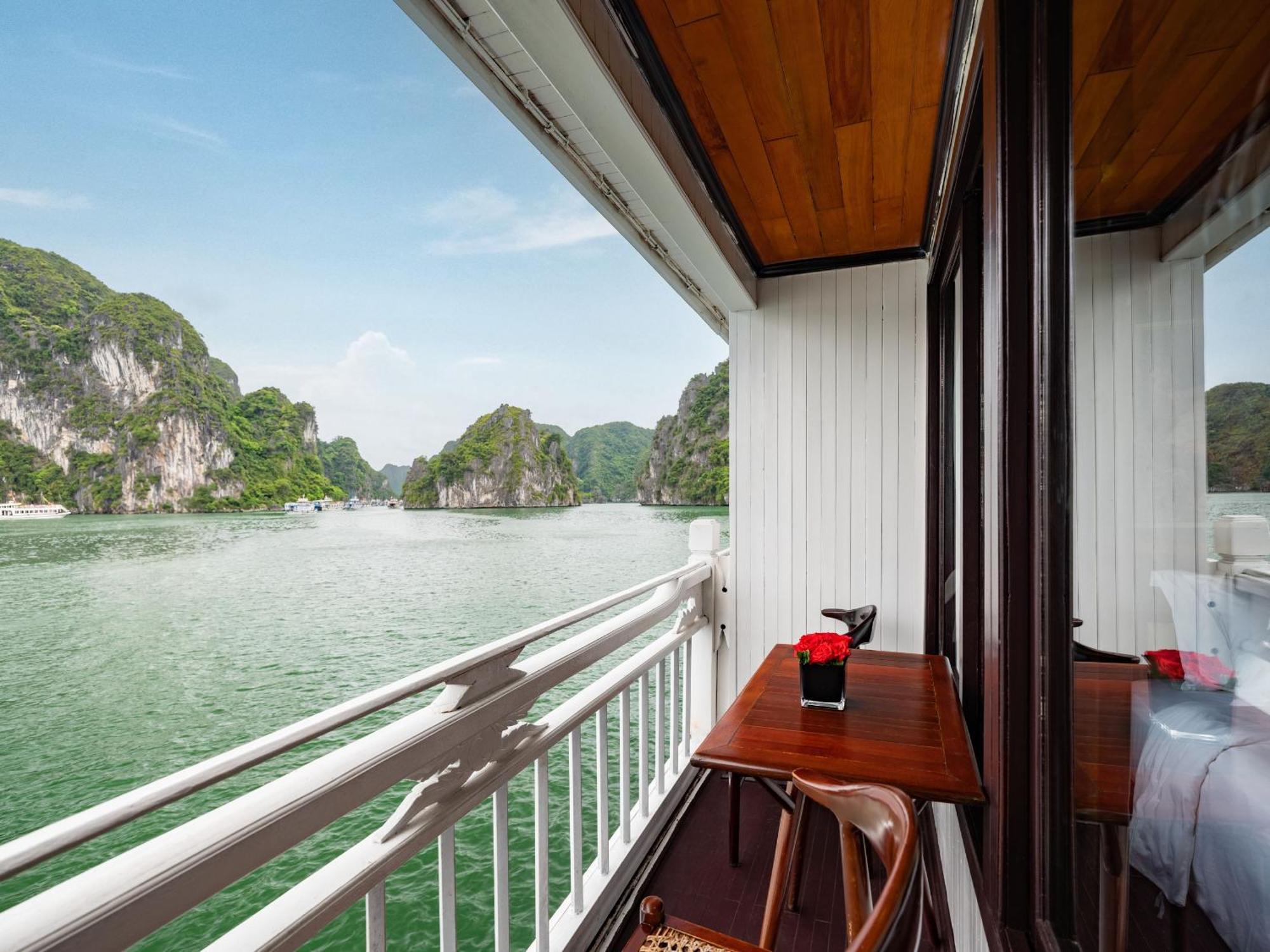 Hera Boutique Cruise Ha Long Bay Εξωτερικό φωτογραφία