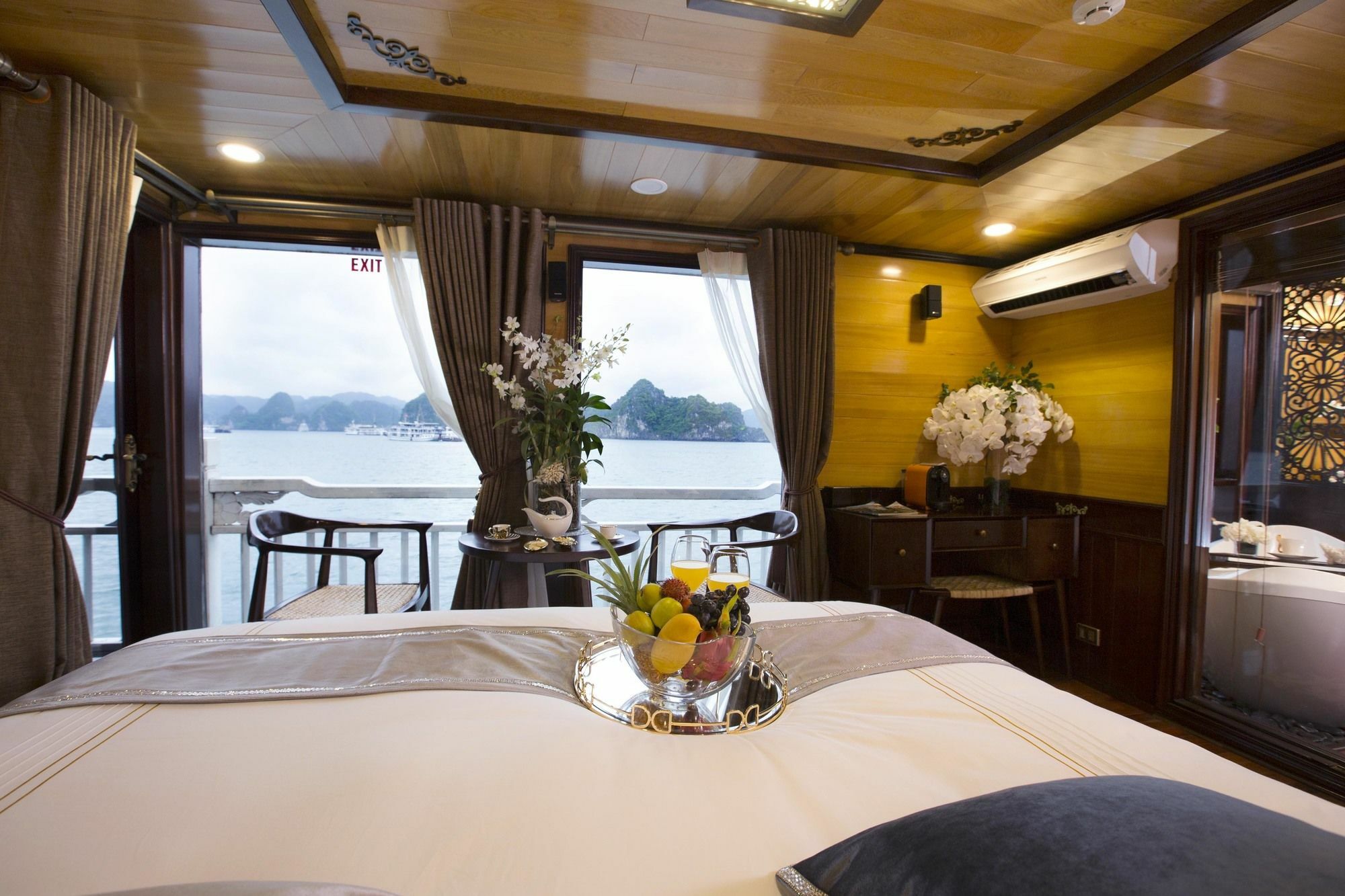 Hera Boutique Cruise Ha Long Bay Εξωτερικό φωτογραφία