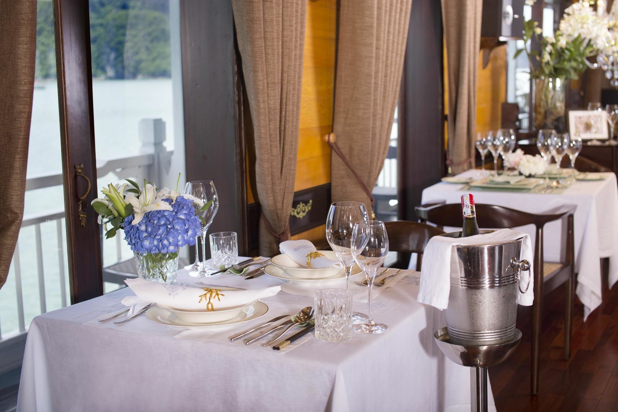 Hera Boutique Cruise Ha Long Bay Εξωτερικό φωτογραφία